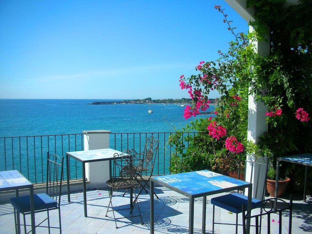 Hotel Palladio Giardini Naxos Εξωτερικό φωτογραφία