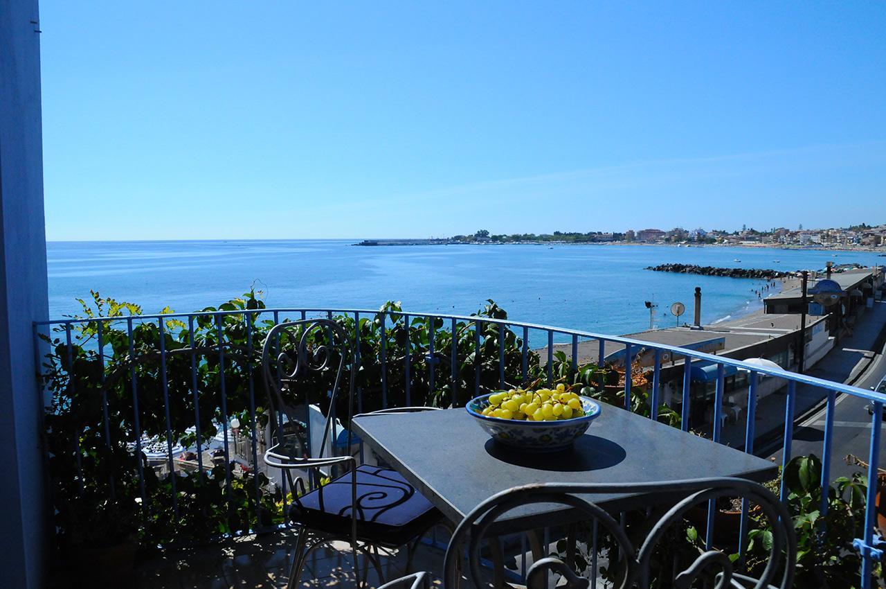 Hotel Palladio Giardini Naxos Εξωτερικό φωτογραφία