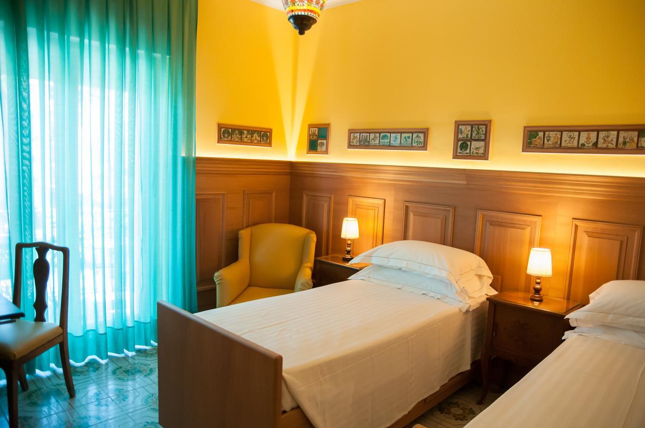 Hotel Palladio Giardini Naxos Εξωτερικό φωτογραφία