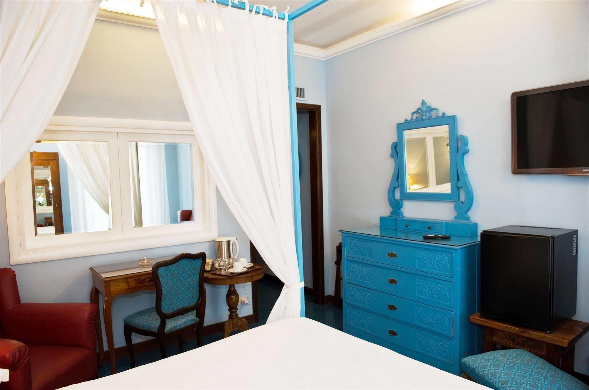 Hotel Palladio Giardini Naxos Εξωτερικό φωτογραφία