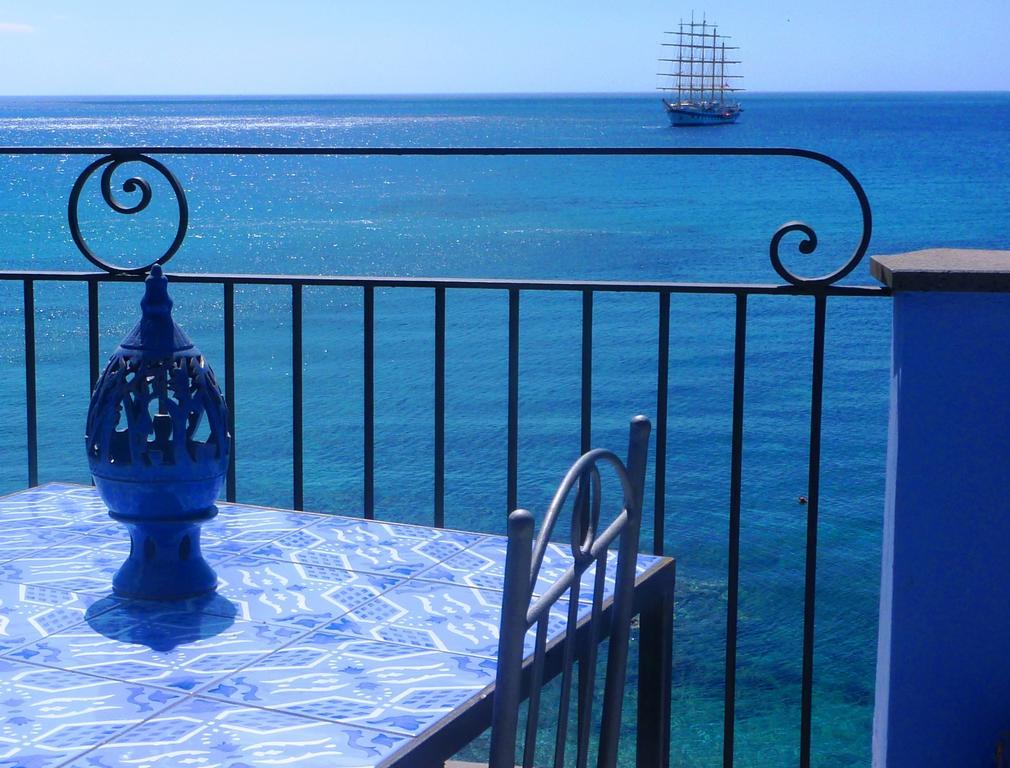 Hotel Palladio Giardini Naxos Εξωτερικό φωτογραφία